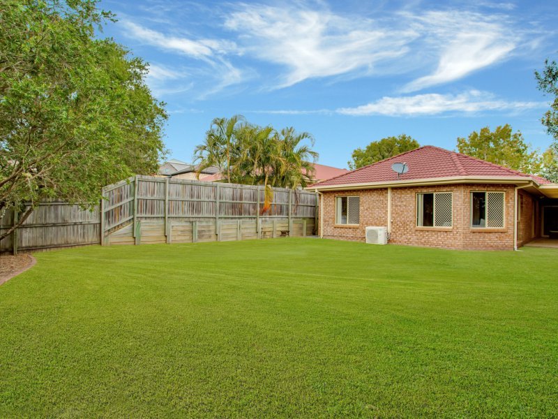 Photo - 9 Ferndahl Drive, Varsity Lakes QLD 4227 - Image 12