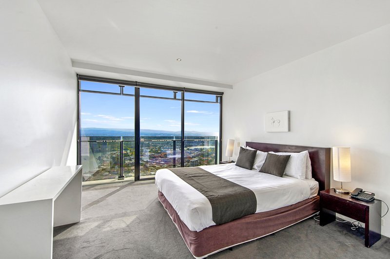 Photo - 9 Ferny Avenue, Surfers Paradise QLD 4217 - Image 9