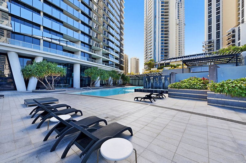 Photo - 9 Ferny Avenue, Surfers Paradise QLD 4217 - Image 12