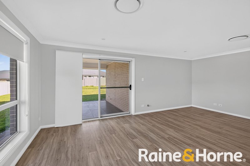 Photo - 9 Ferrier Drive, Dubbo NSW 2830 - Image 7