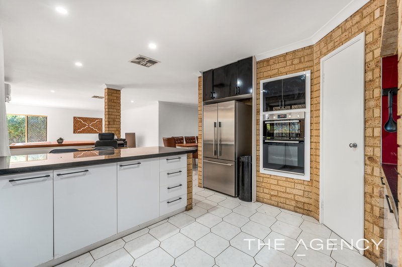 Photo - 9 Fielder Court, Kardinya WA 6163 - Image 3