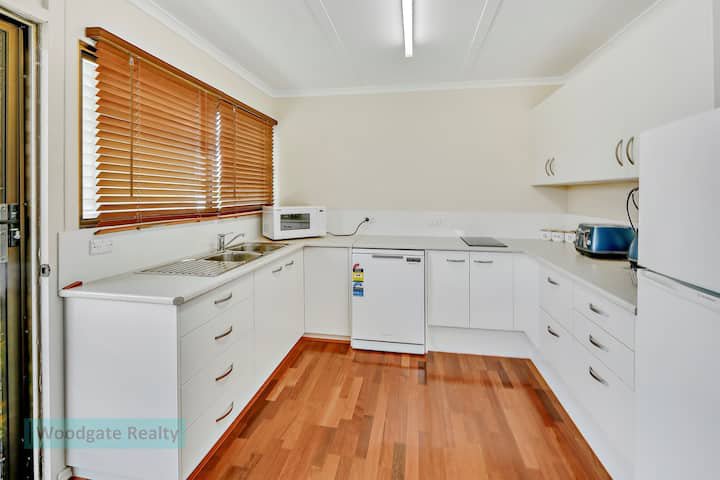 Photo - 9 Fifth Avenue, Woodgate QLD 4660 - Image 4