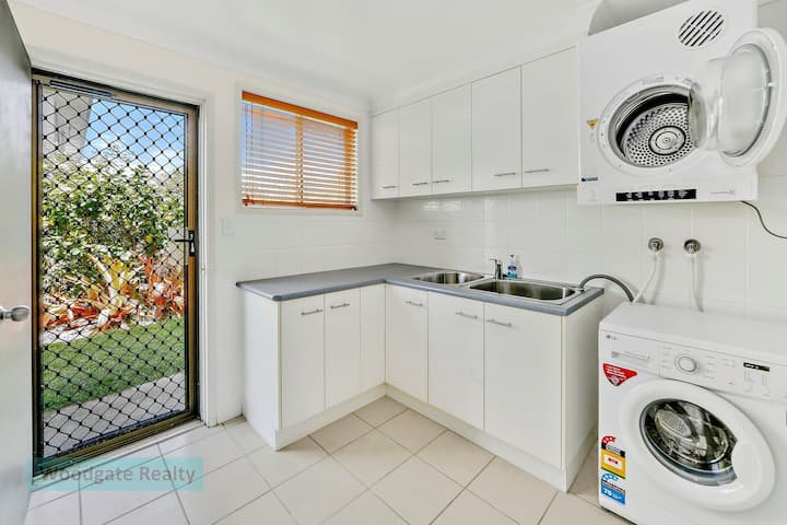 Photo - 9 Fifth Avenue, Woodgate QLD 4660 - Image 18