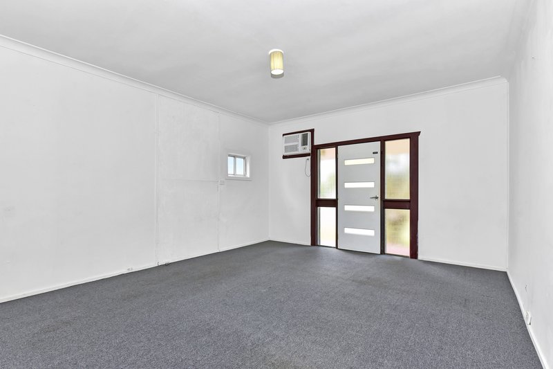 Photo - 9 Fifth Street, Cessnock NSW 2325 - Image 6