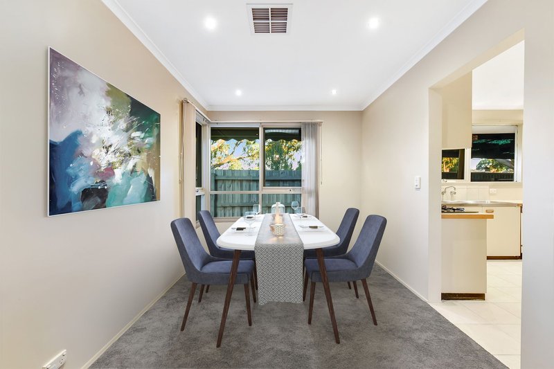 Photo - 9 Filer Court, Keysborough VIC 3173 - Image 4