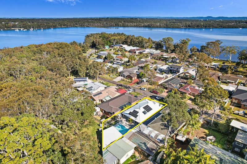 Photo - 9 Findlay Avenue, Chain Valley Bay NSW 2259 - Image 5