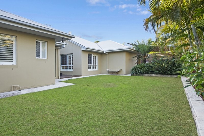 Photo - 9 Firewheel Place, Narangba QLD 4504 - Image 15