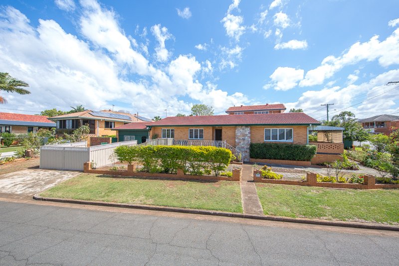 Photo - 9 Floramy Street, Boondall QLD 4034 - Image 1