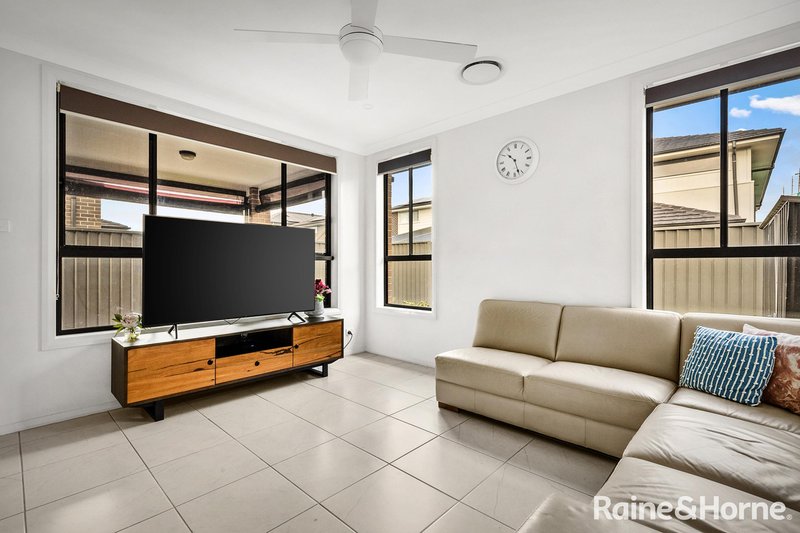 Photo - 9 Flower Street, Box Hill NSW 2765 - Image 2