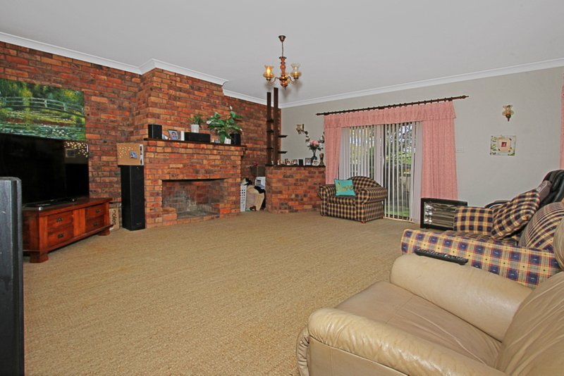 Photo - 9 Foam Street, Surfside NSW 2536 - Image 2