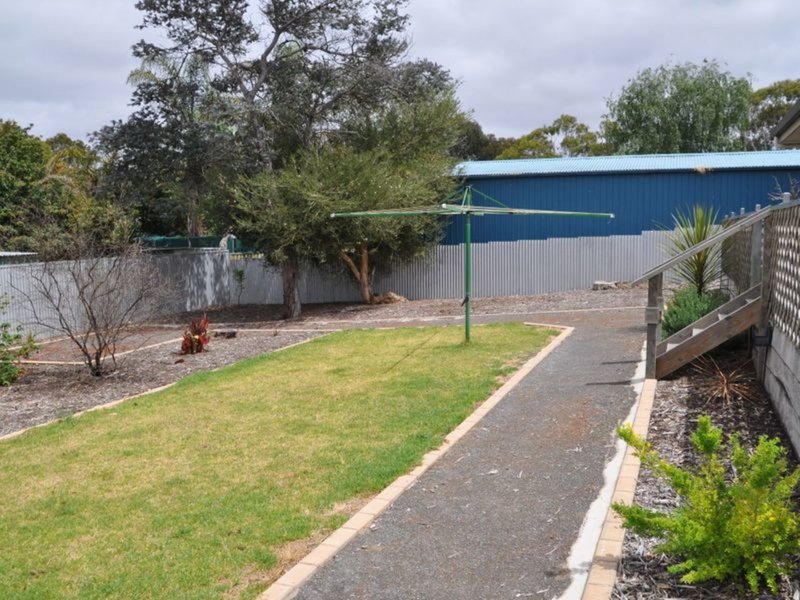 Photo - 9 Folkestone Tce , Victor Harbor SA 5211 - Image 3