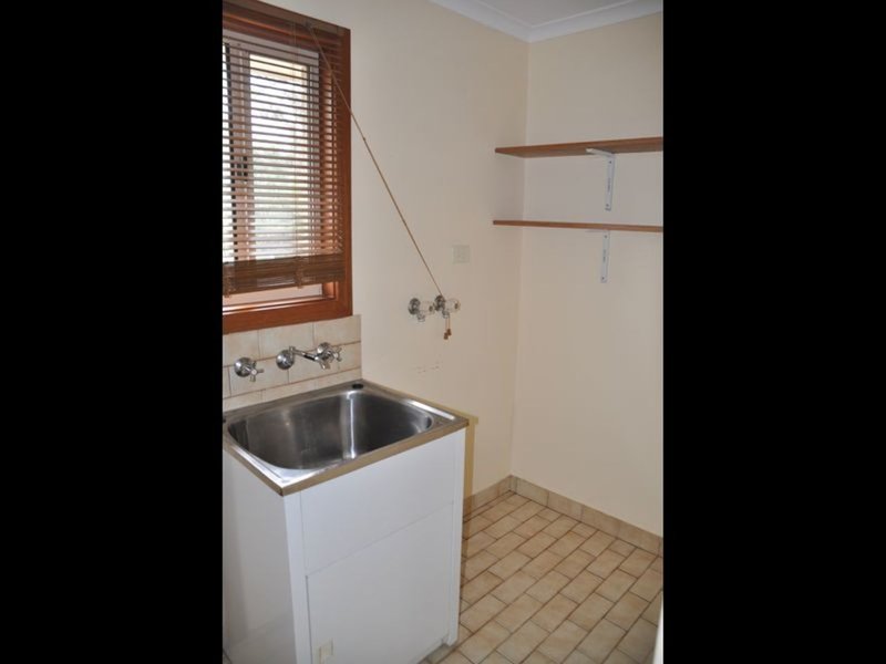 Photo - 9 Folkestone Tce , Victor Harbor SA 5211 - Image 16