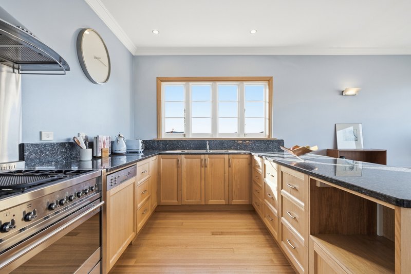 Photo - 9 Fordham Street, Mount Stuart TAS 7000 - Image 16