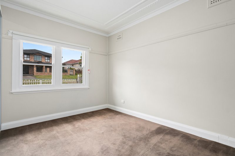 Photo - 9 Forster Street, Port Kembla NSW 2505 - Image 2