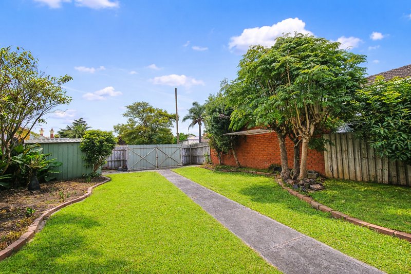 Photo - 9 Foster Street, South Geelong VIC 3220 - Image 8