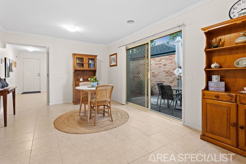 Photo - 9 Francis Crescent, Langwarrin VIC 3910 - Image 5