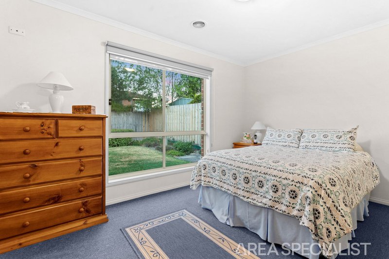 Photo - 9 Francis Crescent, Langwarrin VIC 3910 - Image 9