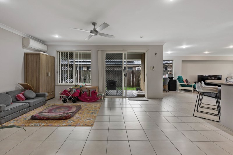 Photo - 9 Freeman Place, Bracken Ridge QLD 4017 - Image 2