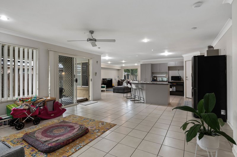 Photo - 9 Freeman Place, Bracken Ridge QLD 4017 - Image 8