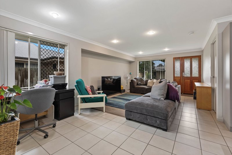 Photo - 9 Freeman Place, Bracken Ridge QLD 4017 - Image 11