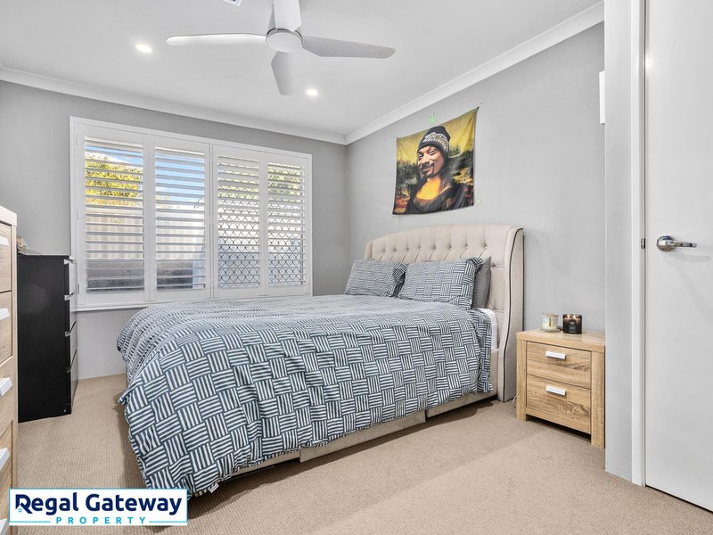 Photo - 9 Freycinet Circuit, Aubin Grove WA 6164 - Image 18