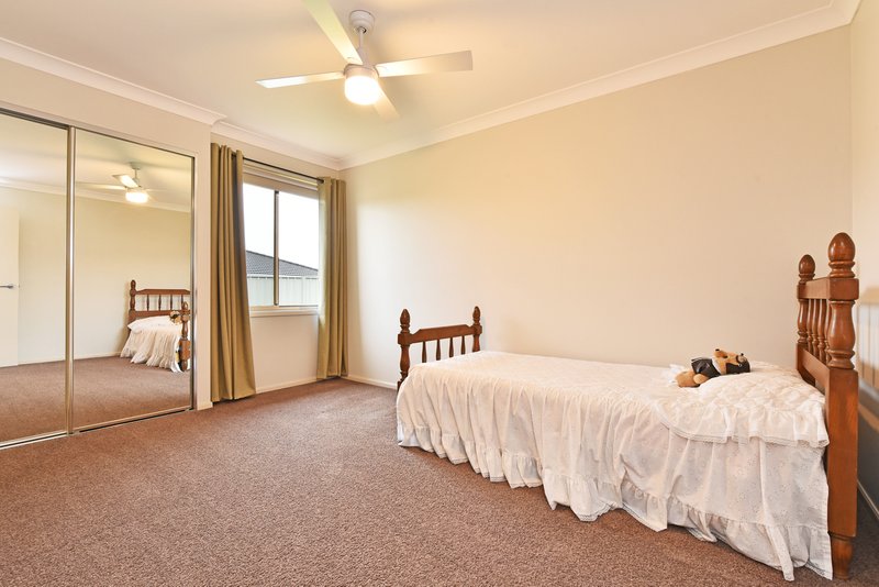 Photo - 9 Fryar Crescent, Wallsend NSW 2287 - Image 13