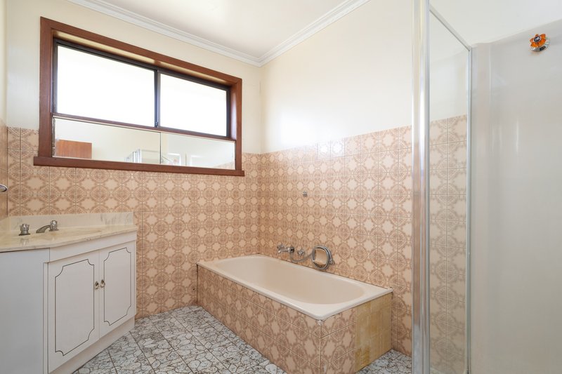 Photo - 9 Furner Avenue, Bell Park VIC 3215 - Image 8