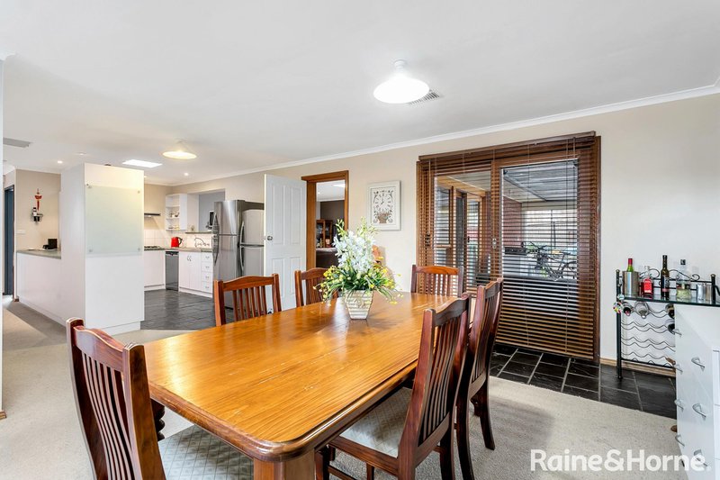 Photo - 9 Fyfe Court, Aberfoyle Park SA 5159 - Image 7