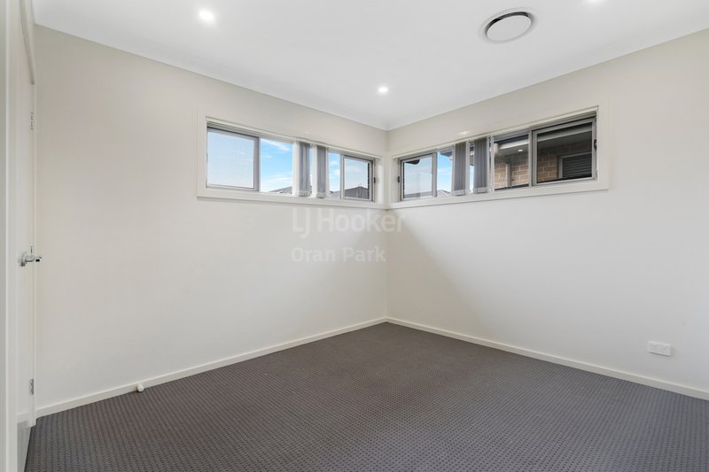 Photo - 9 Gale Street, Oran Park NSW 2570 - Image 11