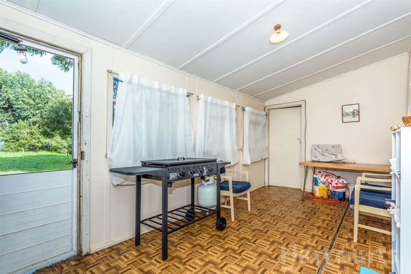 Photo - 9 Gallop Street, Halls Head WA 6210 - Image 18