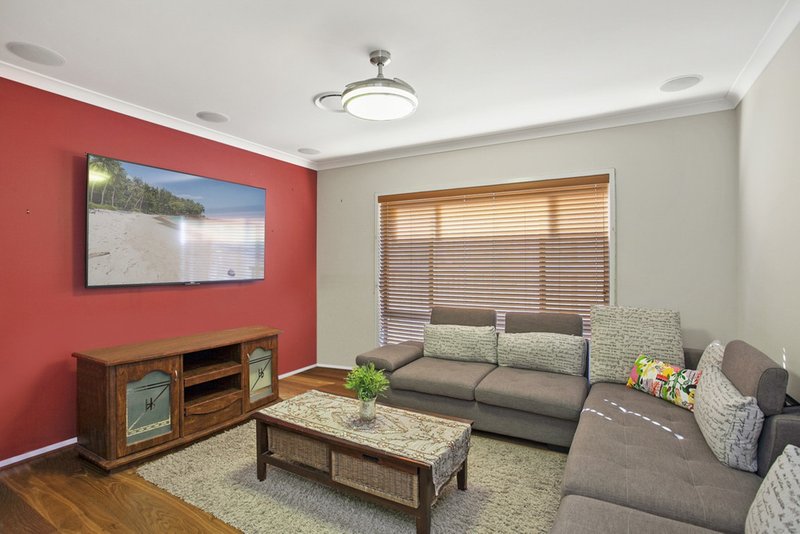 Photo - 9 Ganton Street, North Lakes QLD 4509 - Image 6