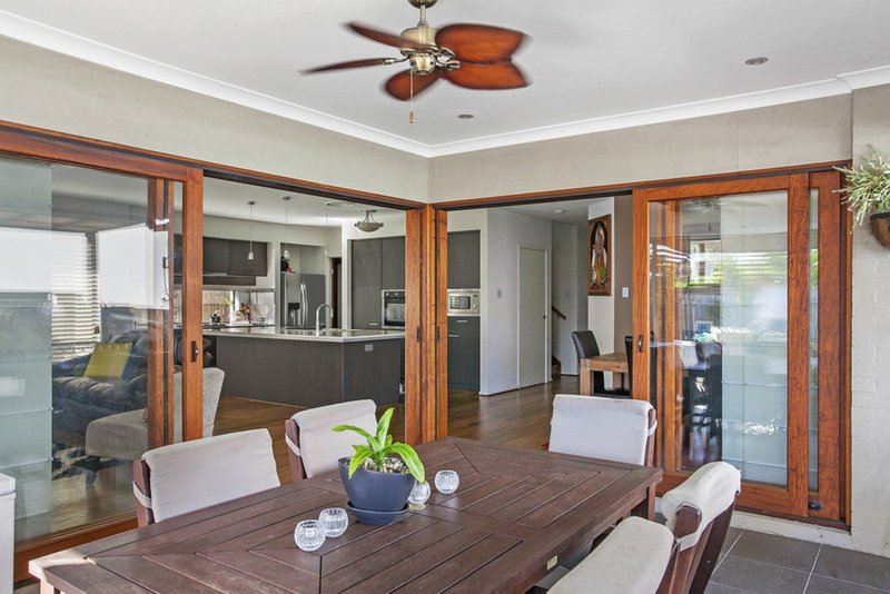 Photo - 9 Ganton Street, North Lakes QLD 4509 - Image 8