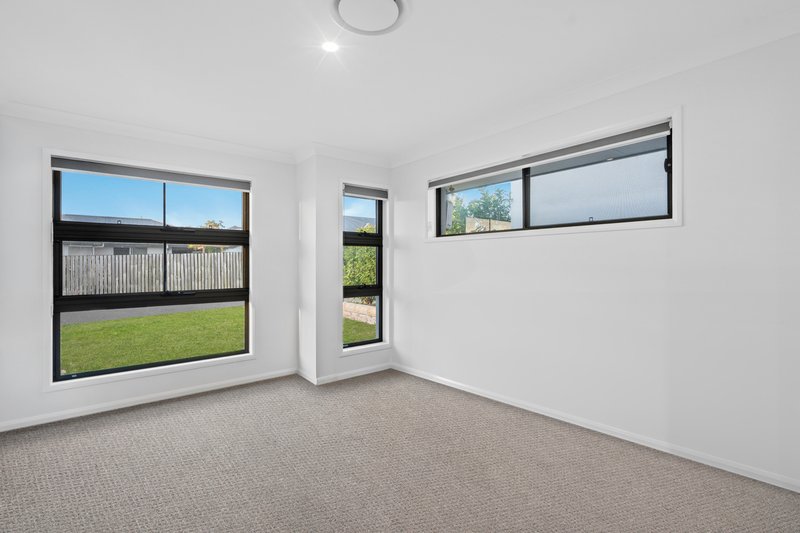 Photo - 9 Garden Road, Greenbank QLD 4124 - Image 4