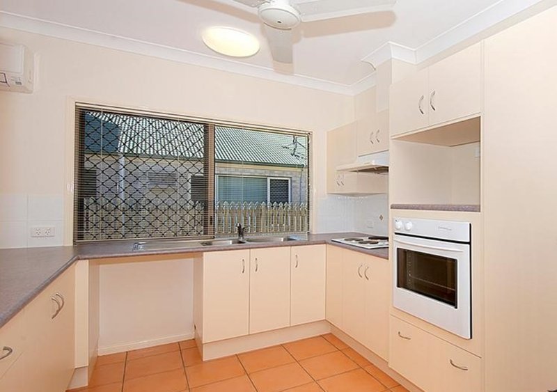 Photo - 9 Gardenia Avenue, Kirwan QLD 4817 - Image 3