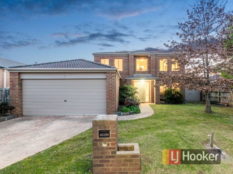 9 Geebung Road, Cranbourne West VIC 3977