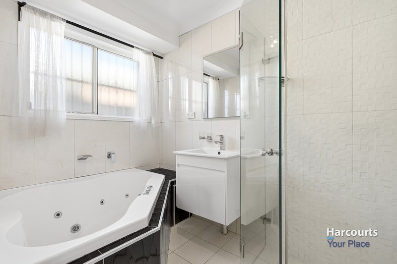 Photo - 9 Gemstone Way, Oakhurst NSW 2761 - Image 6