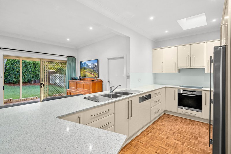 Photo - 9 Georges Crescent, Roselands NSW 2196 - Image 5