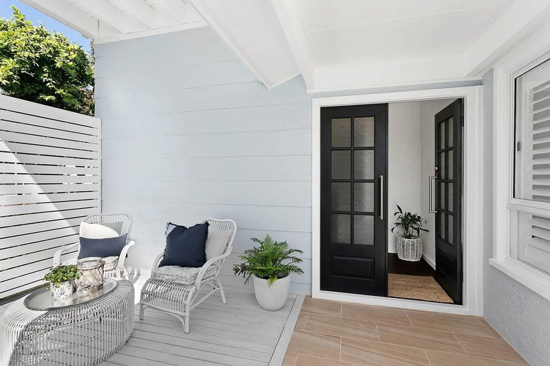Photo - 9 Ghersi Avenue, Wamberal NSW 2260 - Image 4