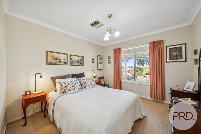 Photo - 9 Gibson Street, Boorooma NSW 2650 - Image 16