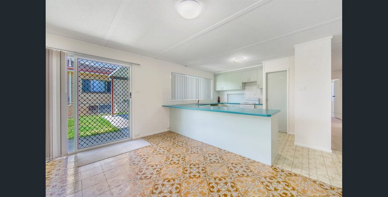 Photo - 9 Gibum Street, Chermside West QLD 4032 - Image 3