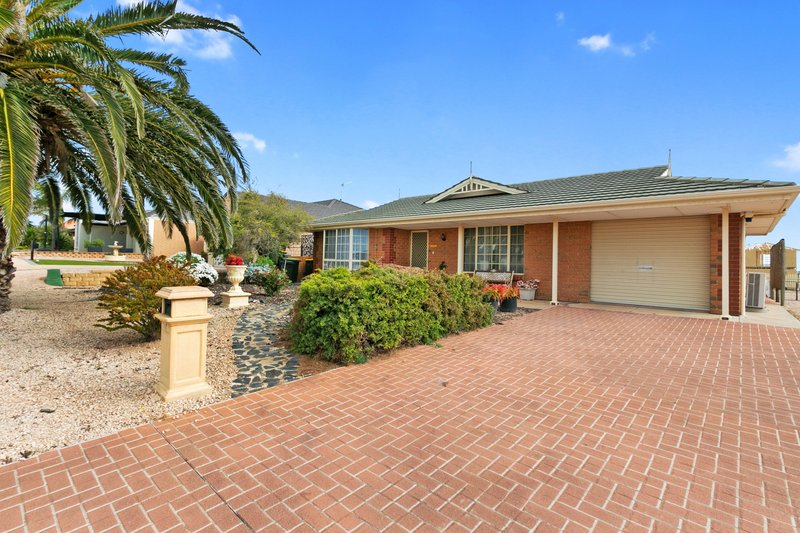 Photo - 9 Gilmore Crescent, Wallaroo SA 5556 - Image 2