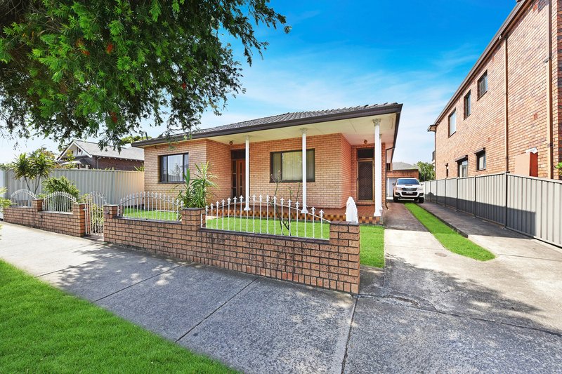 Photo - 9 Gladstone Street, Burwood NSW 2134 - Image 2