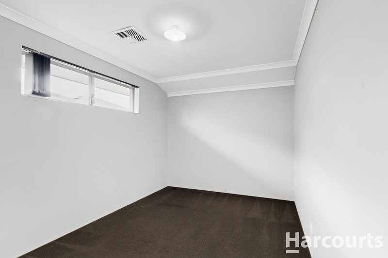 Photo - 9 Glamorgan Loop, Ellenbrook WA 6069 - Image 9