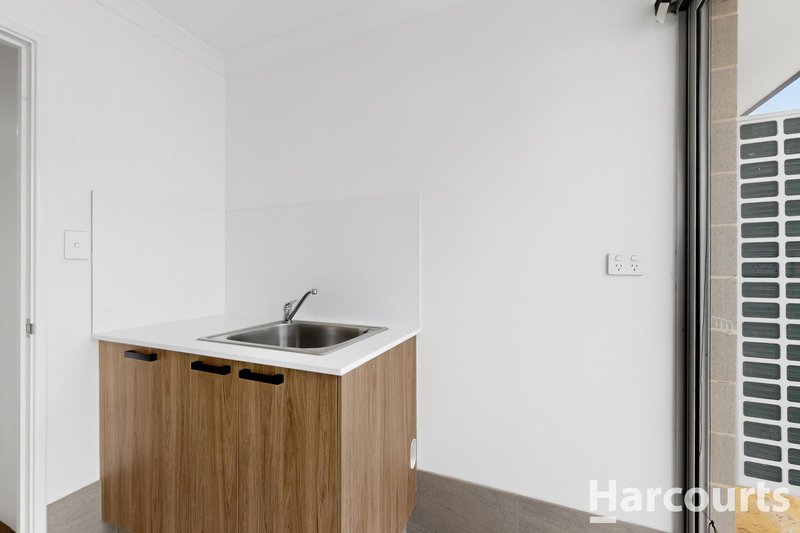 Photo - 9 Glamorgan Loop, Ellenbrook WA 6069 - Image 14