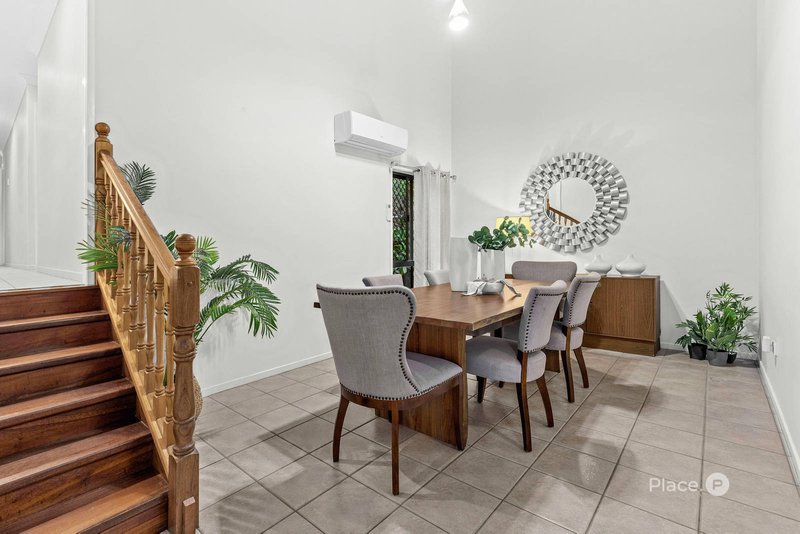 Photo - 9 Glenalwyn Street, Holland Park QLD 4121 - Image 8