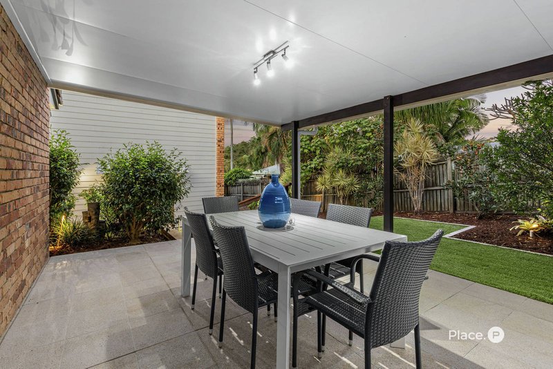 Photo - 9 Glenalwyn Street, Holland Park QLD 4121 - Image 18