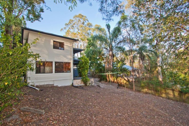 Photo - 9 Glenaplin Avenue, Tarragindi QLD 4121 - Image 11