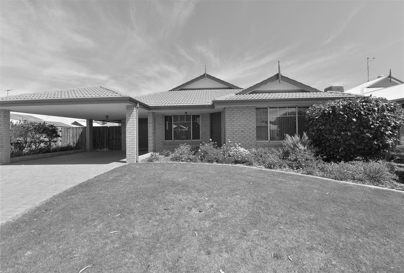 9 Glenelg Way, Meadow Springs WA 6210