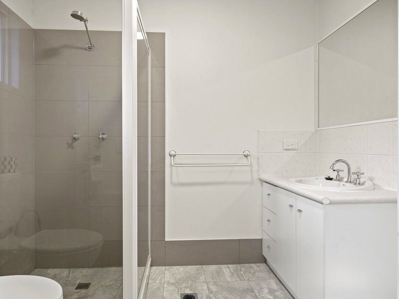 Photo - 9 Glengyle Place, Forest Lake QLD 4078 - Image 15