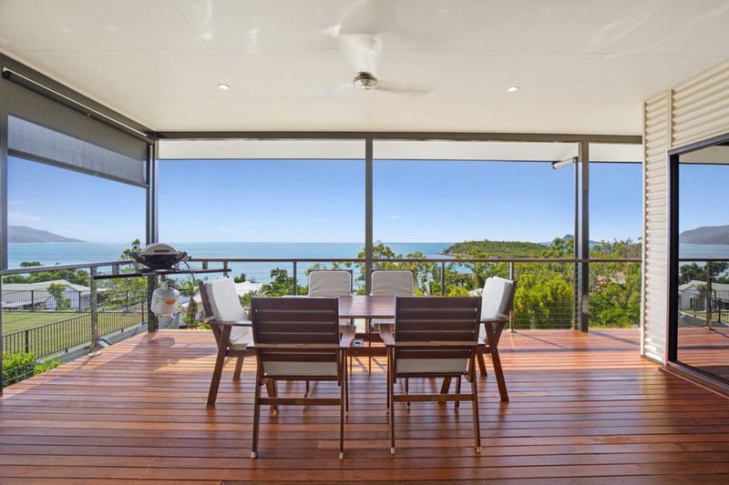 Photo - 9 Gloucester Avenue, Hideaway Bay QLD 4800 - Image 3